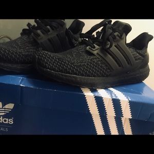 Adidas ultra boosts sizes 10